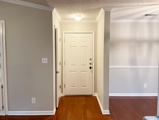 Foto del edificio - Meadowbrook Condominium for Rent