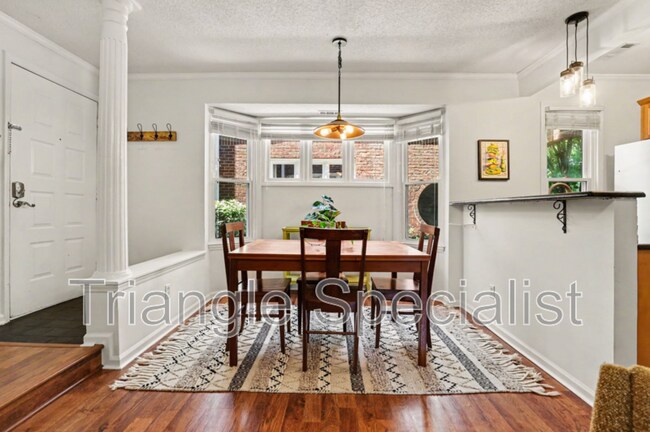 Foto del edificio - 1021 Brighthurst Dr