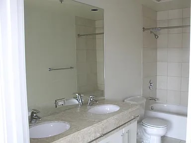 Foto del edificio - 922 NW 11th Ave