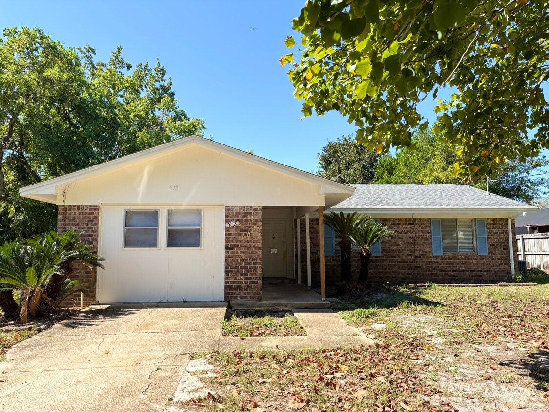 Foto principal - 318 Austin Ave