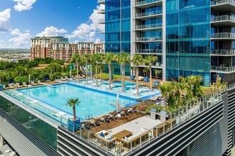 Building Photo - 3130 N Harwood St