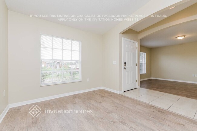 Foto del edificio - 620 Bluebill Ct