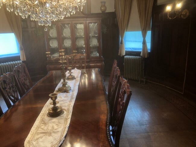 Foto del edificio - 317 Grand St
