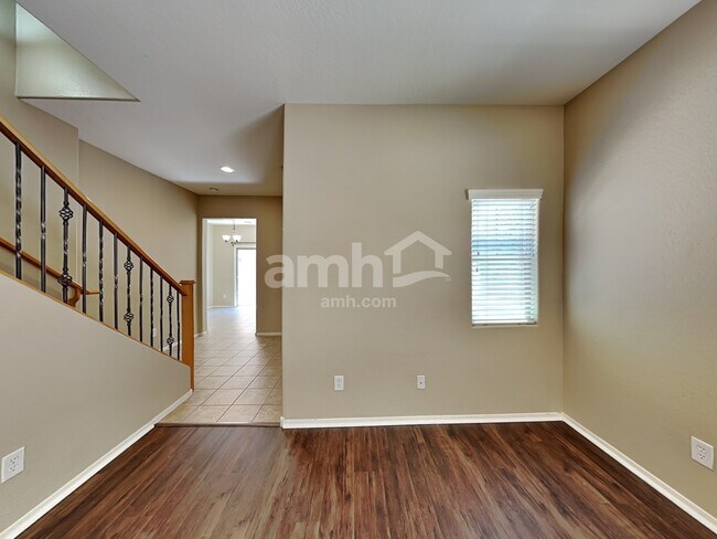 Foto del edificio - 4748 E Redfield Rd