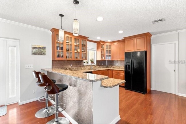 Building Photo - 3921 W Eden Roc Cir