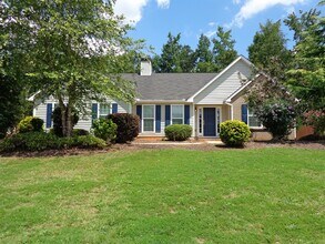 Building Photo - 2075 Reserve Pky