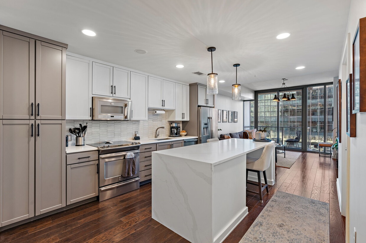 Photo - 1212 Laurel St (Nashville, TN)