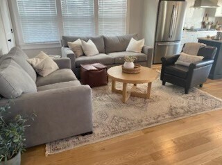 Foto principal - 200 Falcon St