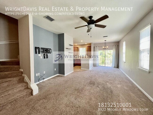 Foto del edificio - 8922 Moonlit Meadows Loop
