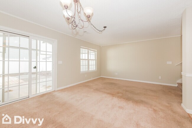 Building Photo - 152 Shenandoah Dr