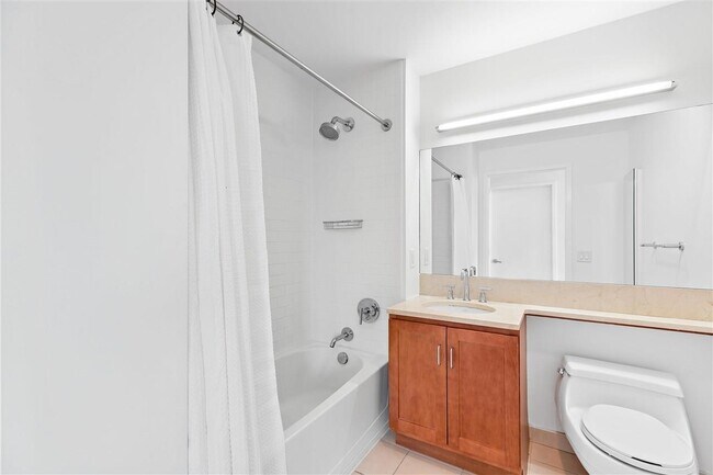 Foto del edificio - 389 Washington St