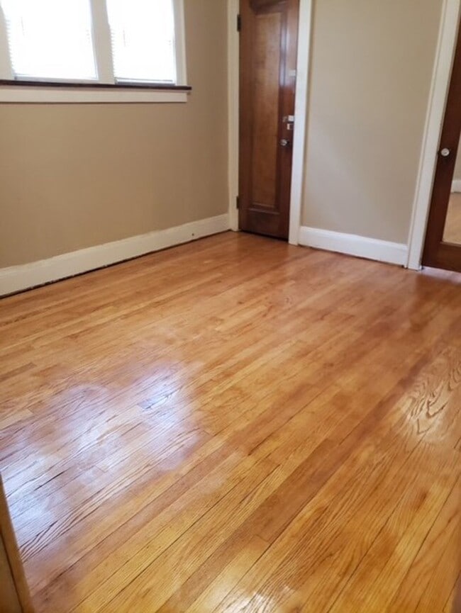 Foto del edificio - 2915N58thM