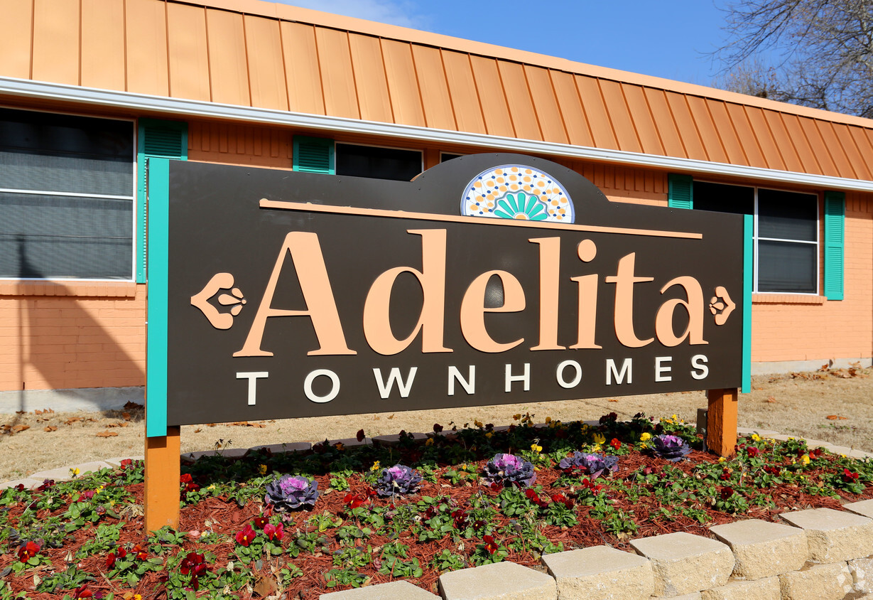 IMAGEN PRINCIPAL - Adelita Townhomes