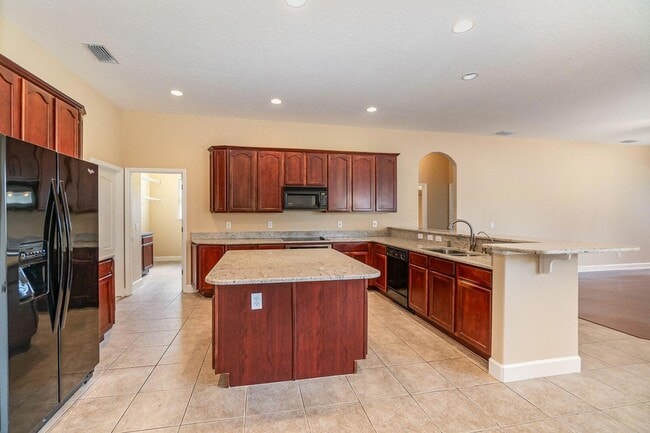 Foto del edificio - 611 Oceanside Blvd