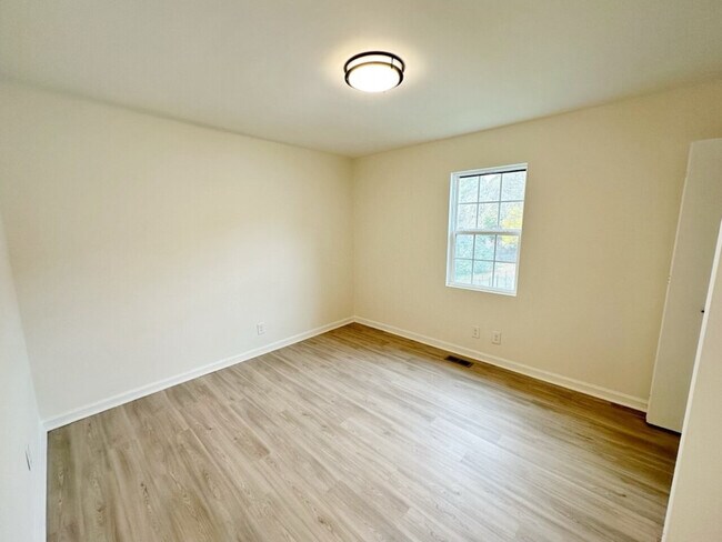Foto del edificio - 908 Price Ave