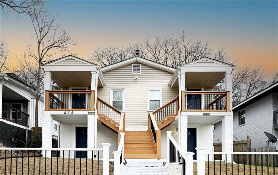 Photo - 539 Paines Avenue NW Unit 1