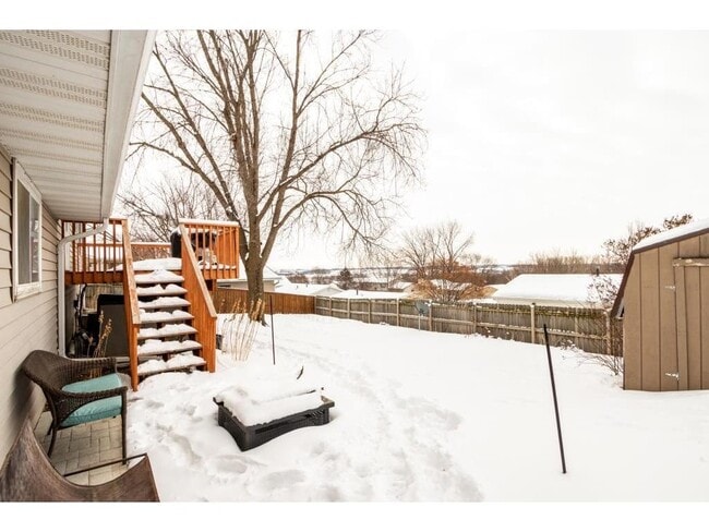 Foto del edificio - 714 36th St SW