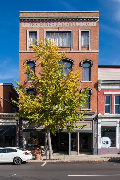 Spacious Newport Loft - Spacious Newport Loft