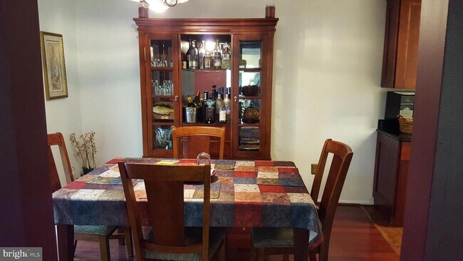 Foto del edificio - 10699 Spring Oak Ct