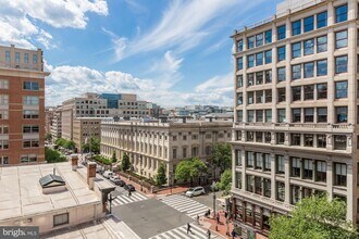 Building Photo - 616 E Street NW Unit 718