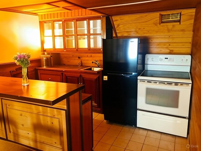 Building Photo - 27 Van Kirk Rd