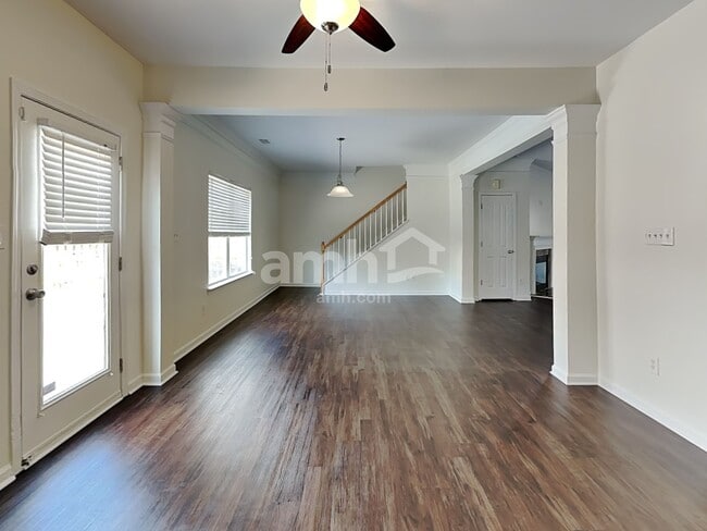 Building Photo - 3515 Herkimer Dr