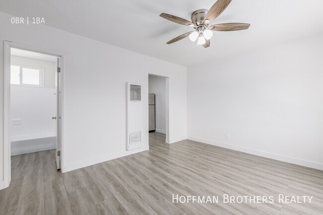 Foto del edificio - 6167 Coldwater Canyon Ave