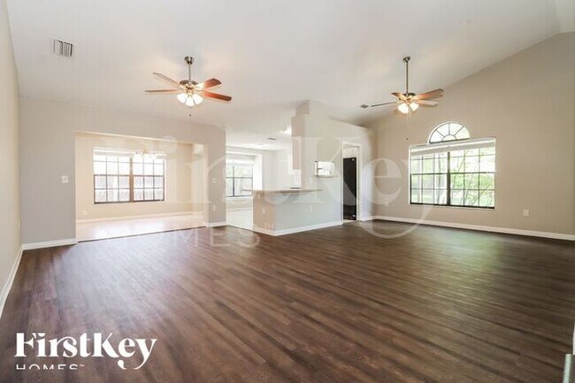 Foto del edificio - 4753 Meadowsweet Ct