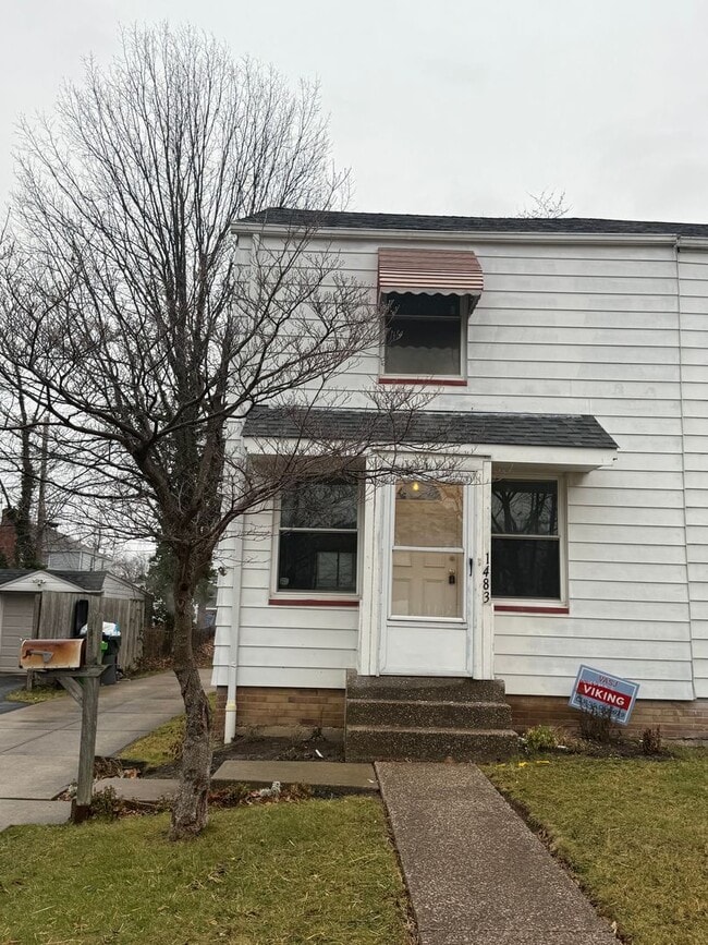 Building Photo - 1483 E 250th St