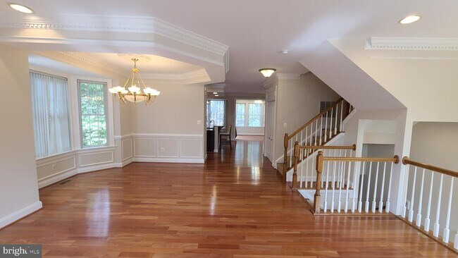 Building Photo - 3991 Troon Ct