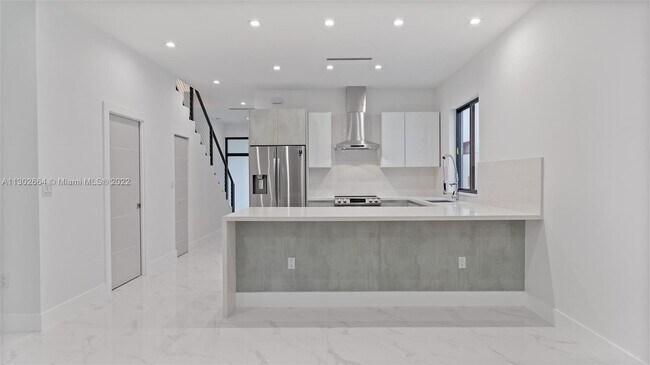 Building Photo - 3374 Perry Frow Dr
