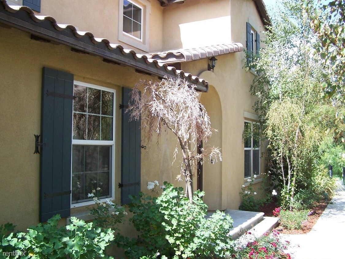 Primary Photo - 4 br, 3 bath House - 2867 Echo Springs Dr.