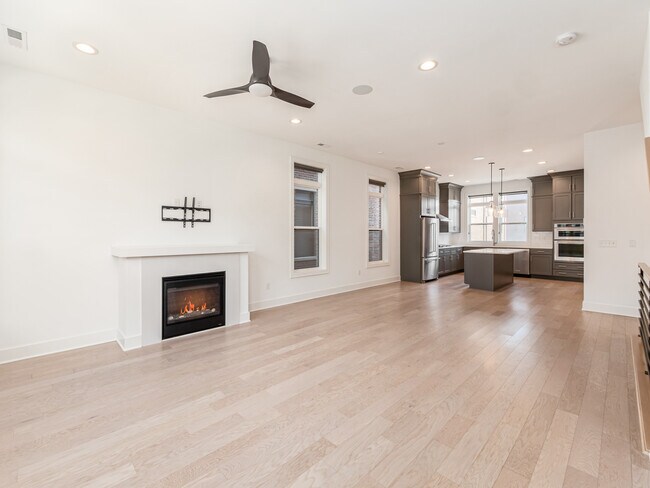 Foto del edificio - 766 N 6th St