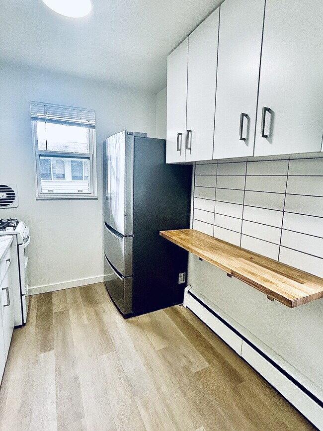 Foto del edificio - Available Now!  Fully renovated 1 bedroom ...