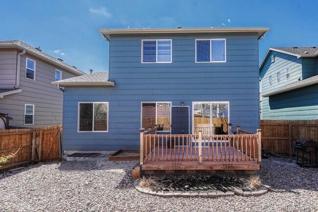 Foto del edificio - 6442 Silverwind Cir