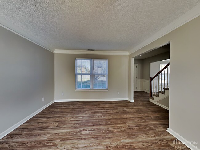 Building Photo - 7600 Gillman Ct