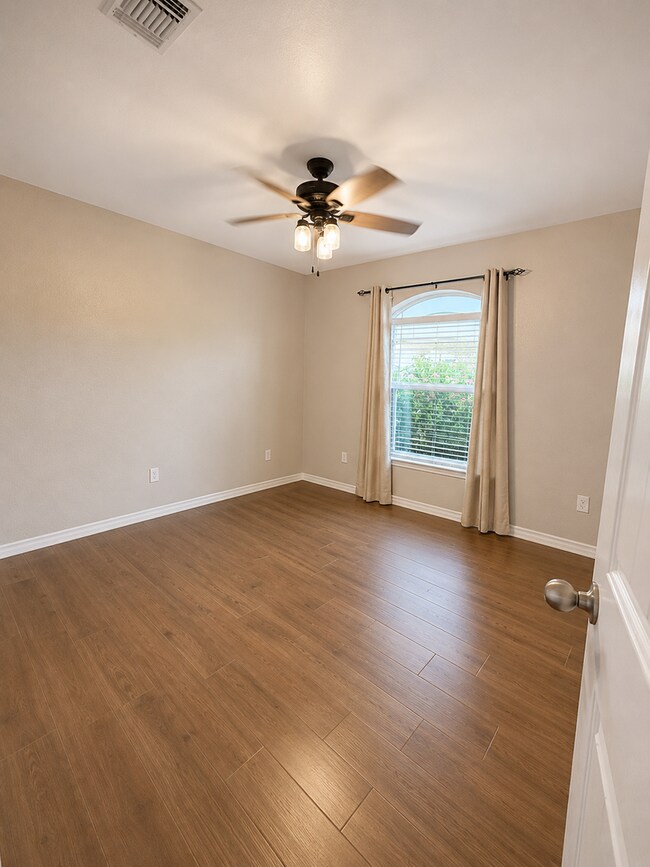 Foto del edificio - Elegant 3 bedroom, 2 bath home in PaulAnn COMING SOON!