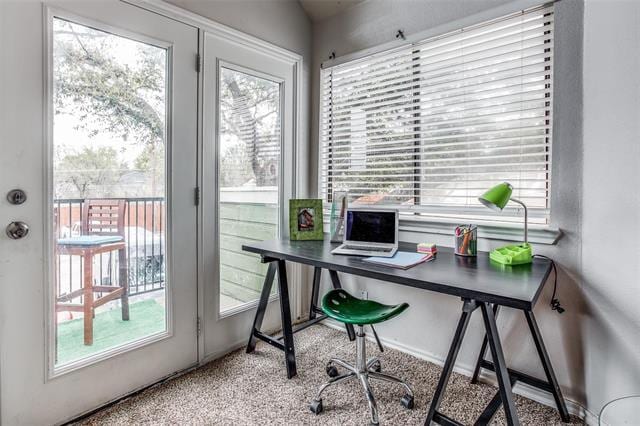 Foto del edificio - 9837 Walnut St