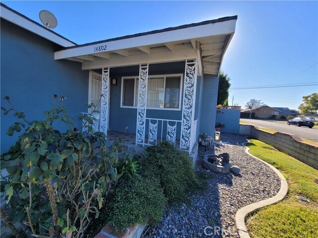 Foto del edificio - 14802 Fernview St