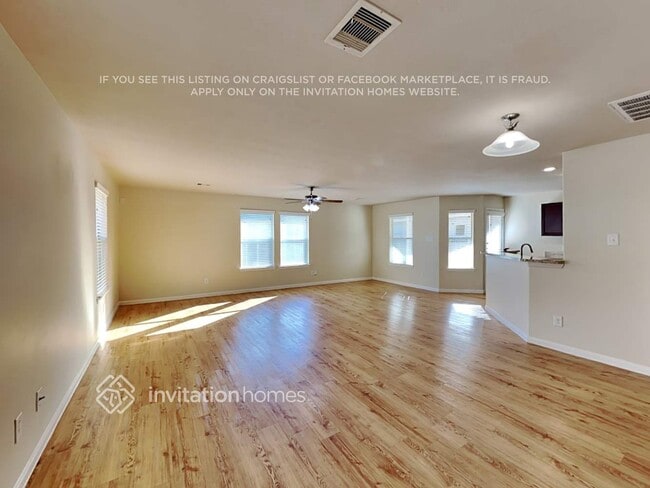 Building Photo - 18723 Dennington Dr