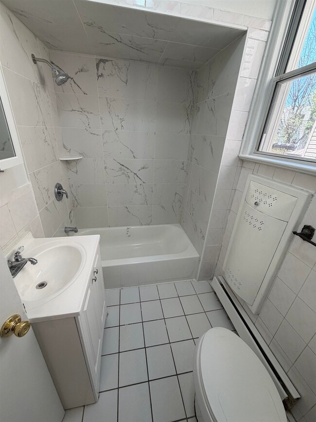 Foto del edificio - 619 38th St