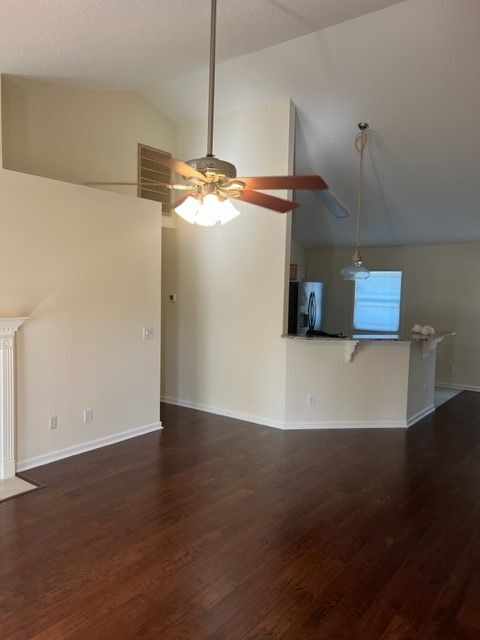 Building Photo - 6 Heartstone Cir