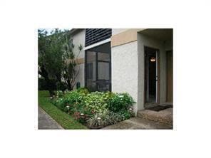 Building Photo - 512 Gardens Dr
