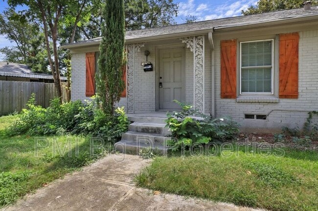 Building Photo - 3926 Cortez Dr