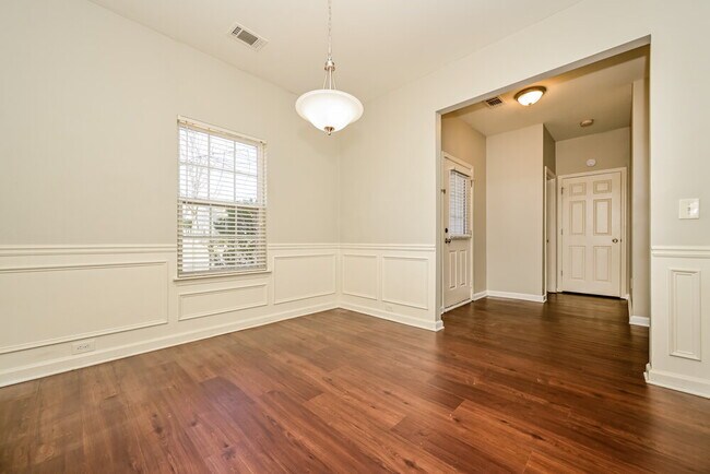 Foto del edificio - 1285 Winwood Dr