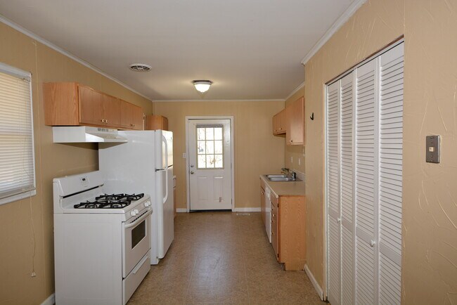 Foto del edificio - 9604 Ridgemoor Ave