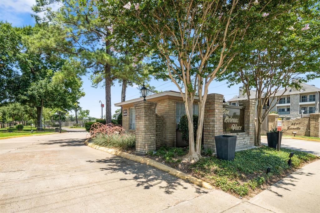 Foto principal - 2800 Jeanetta St