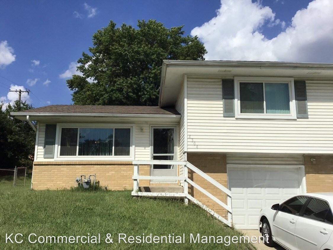 4304 NW 56th St, Kansas City, MO 64151 Room for Rent in Kansas City