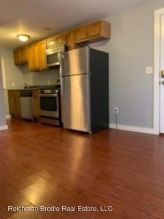 Building Photo - 40 Walnut St