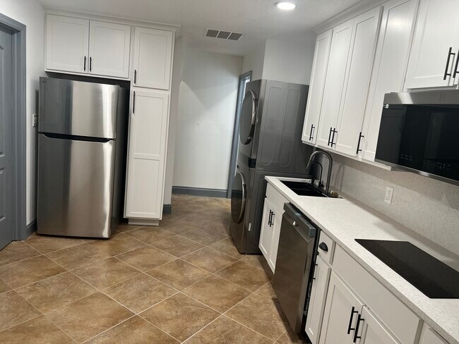 Foto del edificio - 12252 80th Ln N
